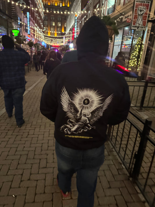 BLACK HOODIE